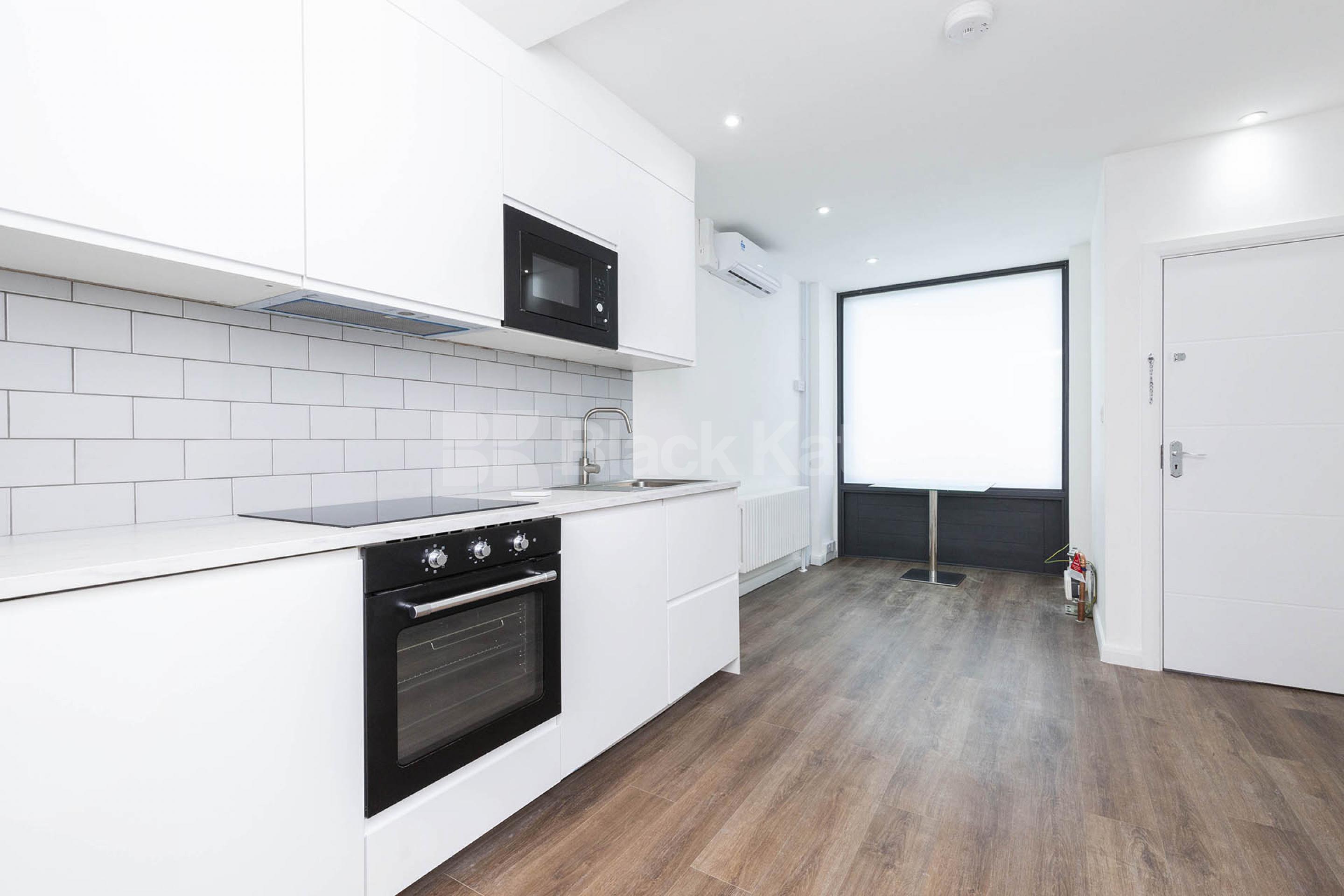 Newly refurbished one bedroom flat located in a stunning area Eversholt Street, Euston NW1